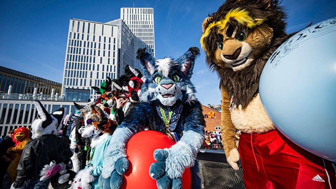 Furries paraderar i Malmö i februari. Bild: Johan Nilsson/TT