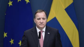Statsminister Stefan Löfven (S) och hans regering får hård kritik av norska coronakommissionen. Foto: Carl-Olof Zimmerman, TT.