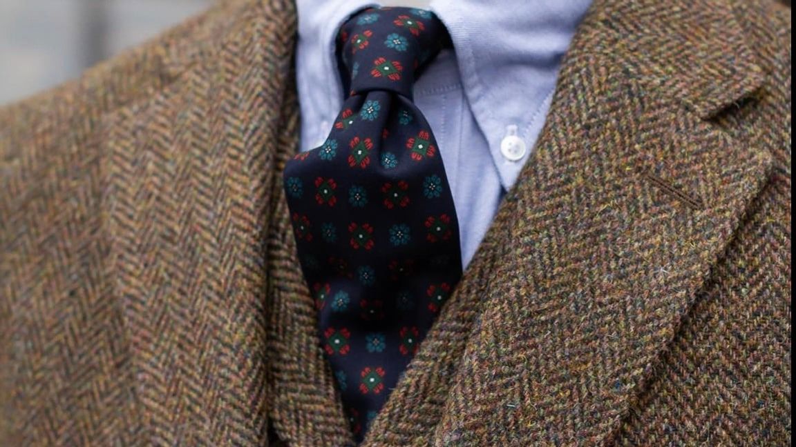 Tweedkavaj från Tweed Gentlemens Clothier, Stockholm. Skärmdump från Facebook