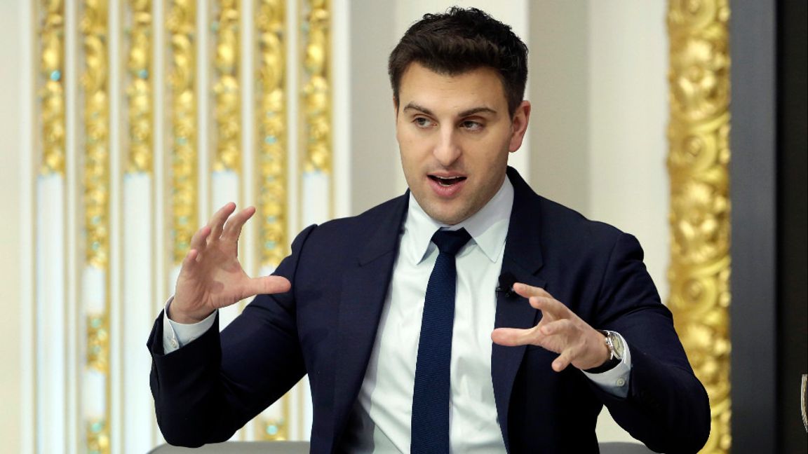 Arkivbild. Airbnbs vd Brian Chesky. Foto: Richard Drew/AP Photo/TT