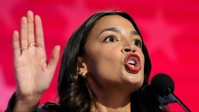 Alexandria Ocasio-Cortéz är en av Demokraternas minst osynliga ledarprofiler. Foto: AP