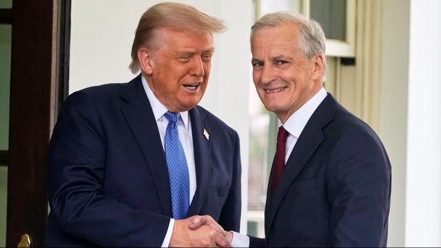 President Donald Trump tar emot Norges statsminister Jonas Gahr Støre i Vita huset på torsdagen. Mark Schiefelbein/AP/TT