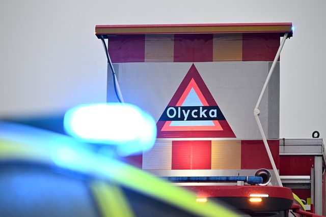 En man har omkommit efter att en skåpbil voltade av vägen i Filipstads kommun. Foto: Johan Nilsson/TT