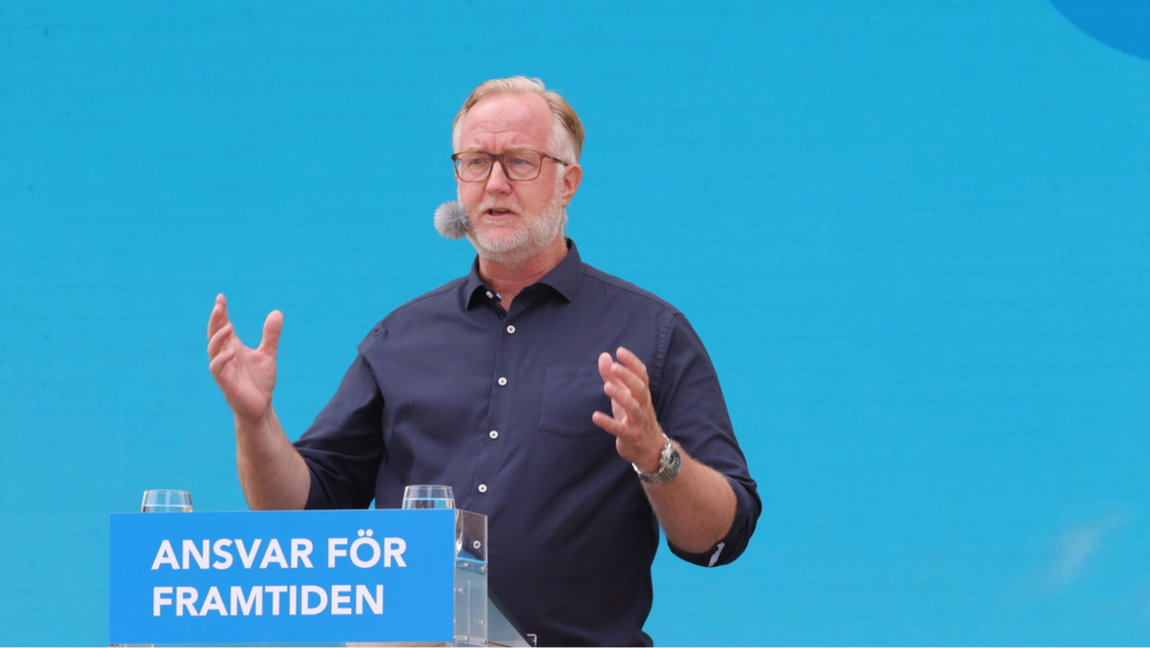 Liberalernas Johan Pehrson håller sitt tal under politikerveckan i Almedalen. Foto: Adam Ihse / TT