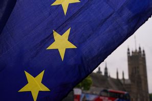 Asylansökningarna till EU föll rejält, med 23 procent under inledningen av 2025. Arkivbild. Foto: Alberto Pezzali/AP/TT