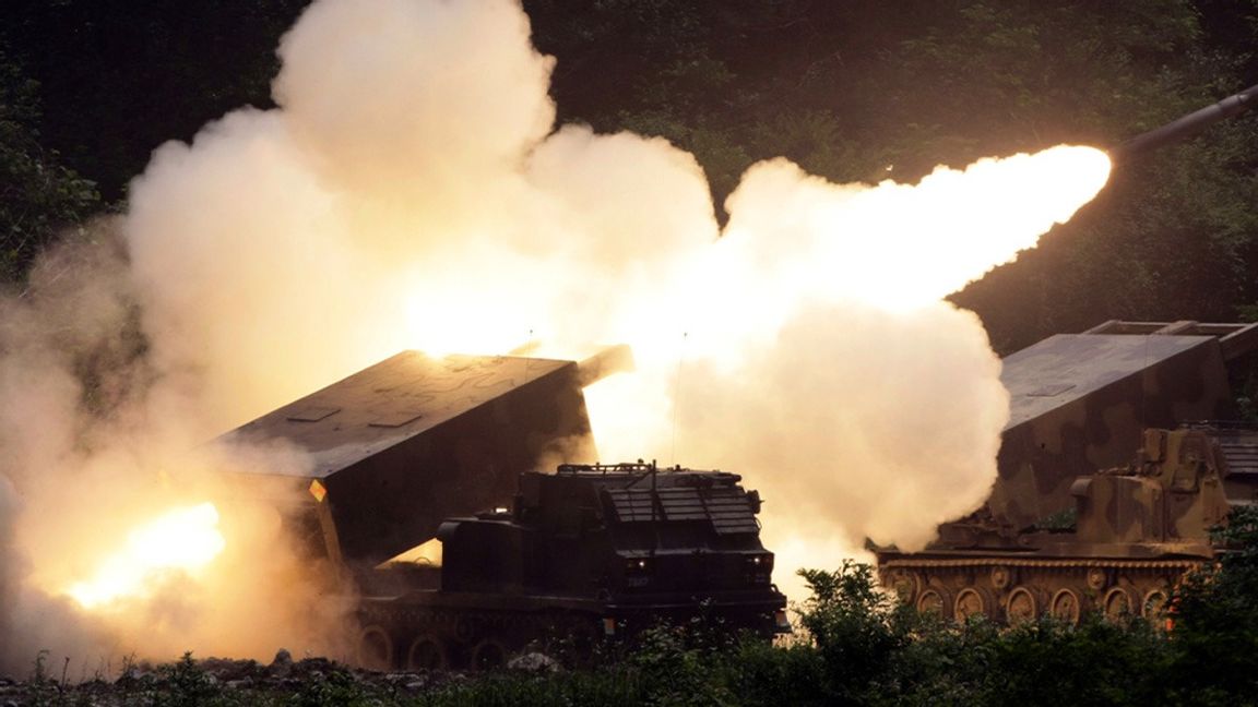 Ett MLRS-system. Arkivbild. Foto: Lee Jin-man/AP/TT