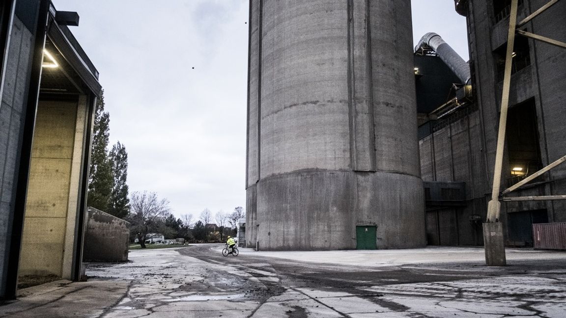 Cement kräver mycket koldioxid. Bild från Cementas fabrik i Slite på Gotland.
Foto: Magnus Hjalmarson Neideman/SvD/TT.