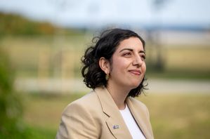Den nya L-ledaren Simona Mohamsson har tillsammans med styrelsen valt en ny partiledning. Bild från årets politikervecka i Almedalen. Foto: Christine Olsson/TT