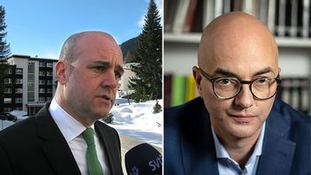 T.v: Dåvarande statsminister Fredrik Reinfeldt drev på för öppnare arbetskraftinvandring i Davos 2014, t.h: LO:s chefsekonom Torbjörn Hållö. Bild: Maria Davidsson/TT/Anders Wiklund / TT