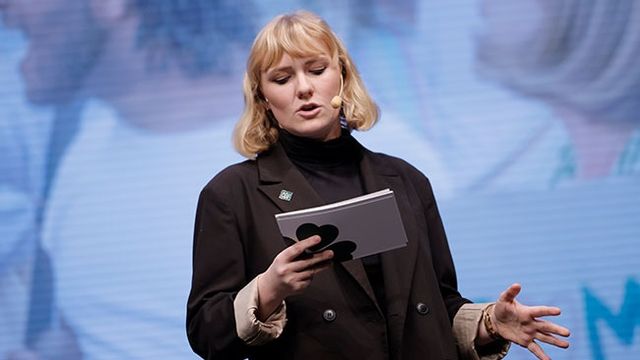 Caroline von Seth talar på C:s partistämma i september 2023. Bild: Kicki Nilsson / TT