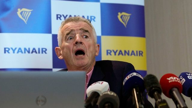 Ryanairs vd Michael O’Leary kan bli rikligt belönad. Foto: Virginia Mayo/AP/TT
