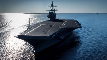 USS Gerald R. Ford hemförlovas till Virginia. Foto: U.S. Navy (Public domain)