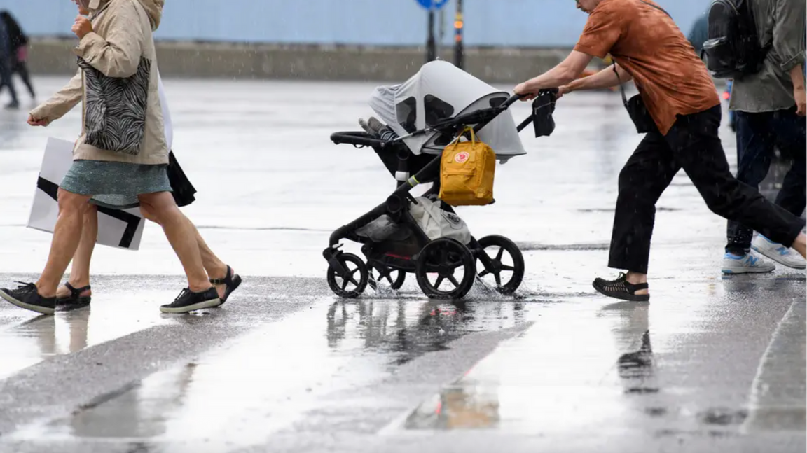 Fler kvinnor än män säger nej till att skaffa barn. Foto: Oscar Olsson/TT