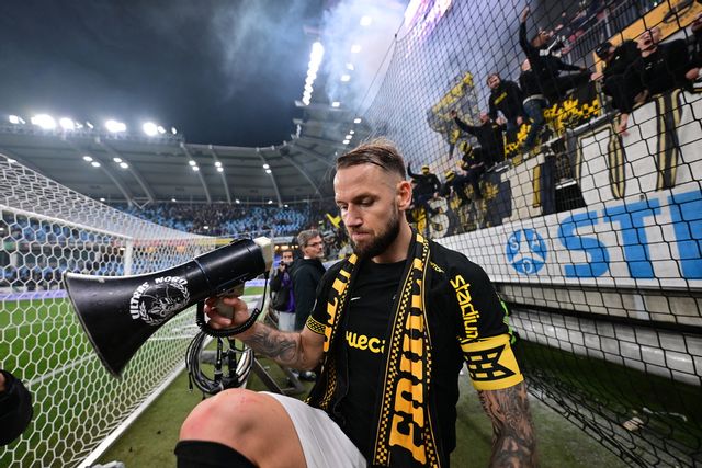 Alexander Milosevic har snart gjort sin sista match framför AIK-fansen. Arkivbild. Björn Larsson Rosvall/TT