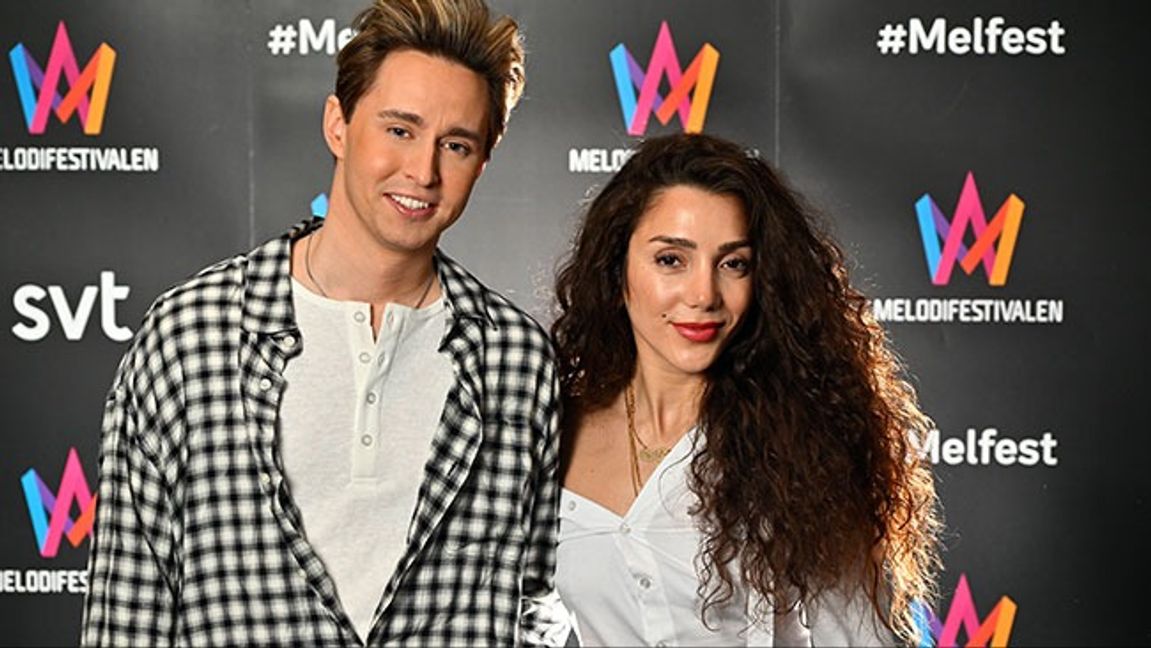 Gina Dirawi och Hampus Nessvold som programleder Melodifestivalen 2026 Foto: Anders Wiklund / TT
