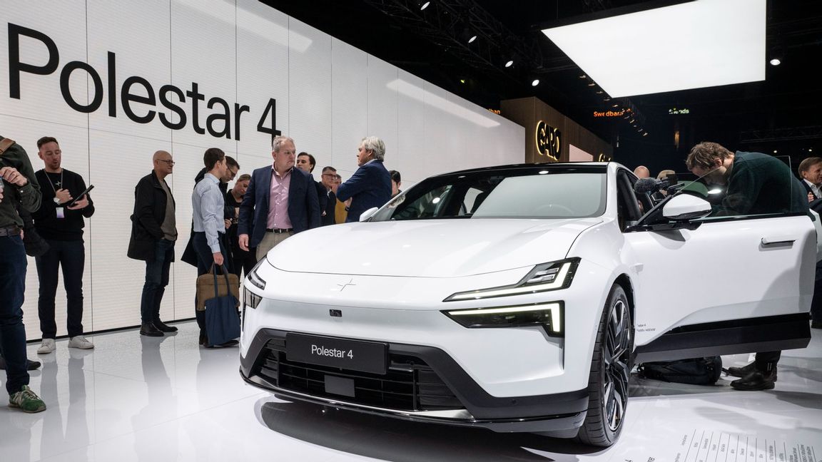 Elbilsmässan E-car expo på Friends Arena i Solna. Polestar 4. Foto: Pontus Lundahl / TT  