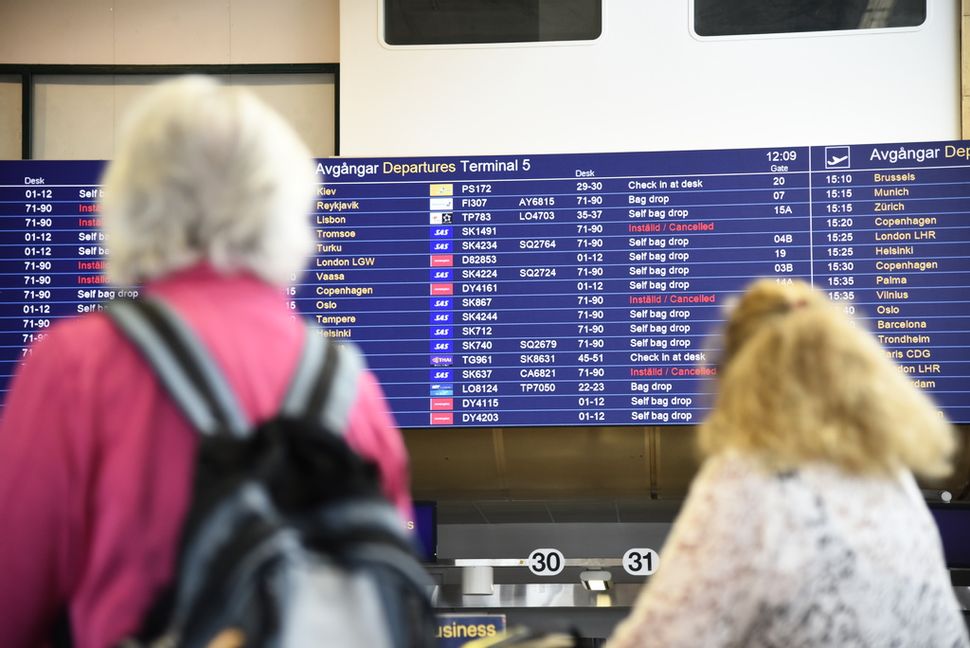 Det är risk för många inställda avgångar på måndag – om strejken bryter ut. Arkivbild. Foto: Tove Eriksson/TT