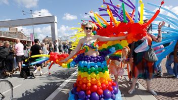 Jesus hade nog gått på Pride – men för att visa sitt stöd eller frälsa syndare? Foto: Pär Bäckström/TT