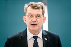 Danmarks försvarsminister Troels Lund Poulsen (V) ser inköpet som ett exempel på välfungerande nordiskt samarbete på försvarsområdet. Arkivbild. Foto: Mads Claus Rasmussen/Ritzau Scanpix/TT