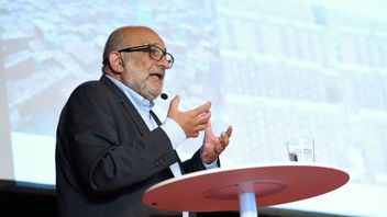 Jerzy Sarnecki tror det finns en större fara i att de gängkriminella blir mer organiserade. Foto: Henrik Montgomery/TT