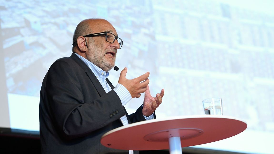 Jerzy Sarnecki tror det finns en större fara i att de gängkriminella blir mer organiserade. Foto: Henrik Montgomery/TT