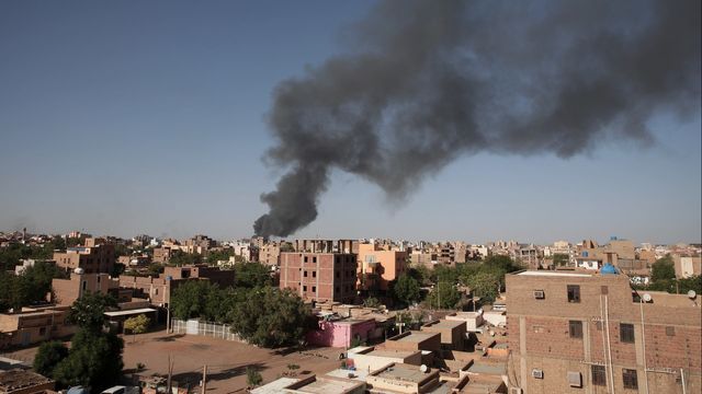 Striderna i Khartum i Sudan. Foto: Marwan Ali/AP/TT