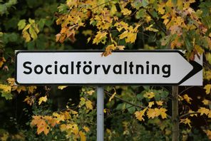 En tidigare ledare för ett kriminellt mc-gäng har lyckats bluffa sig till en anställning som socialsekreterare i Helsingborg. Arkivbild. Fredrik Sandberg / TT