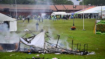 Diktaturen i Eritrea ger ett eko i Sverige, som på kulturfestivalen som slutade i upplopp och kravaller. Foto: Magnus Lejhall/TT