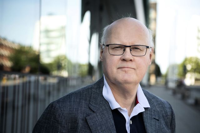 "Jag tror fortfarande på att de här förhandlingarna går ut på att USA ska få en starkare position säkerhetspolitiskt och ekonomiskt", säger Jan Hallenberg. Arkivbild. Jessica Gow/TT