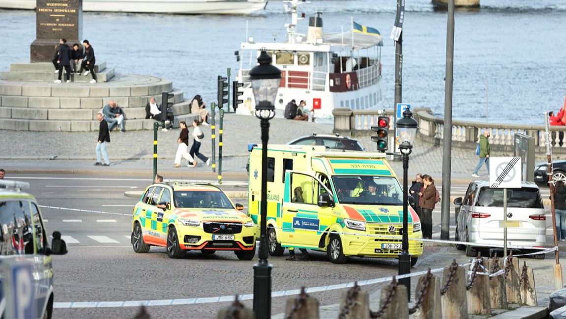 Bilföraren sitter anhållen efter dödsolyckan vid Slottsbacken i Stockholm. Foto: Caisa Rasmussen/TT