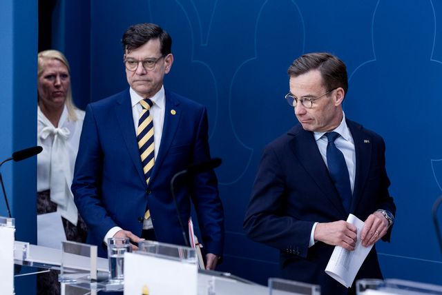Henrik Landerholm, som i måndags avgick som nationell säkerhetsrådgivare och statsminister Ulf Kristersson (M). Arkivbild. Foto: Christine Olsson/TT