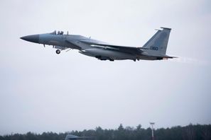 Stridsflyg sändes upp från Polen. Arkivbild på en amerikansk F-15C Eagle vid Lask-basen i centrala Polen. Foto: Jacob Albers/USA:s flygvapen via AP/TT