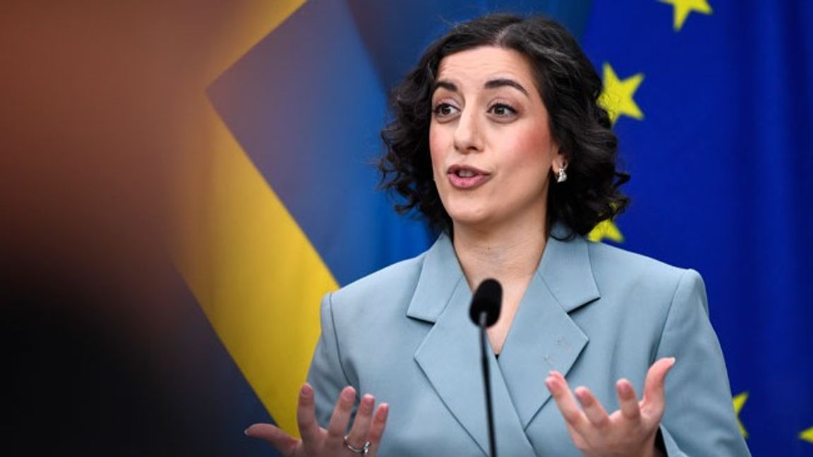 Simona Mohamsson (L). Foto: Lars Schröder/TT.