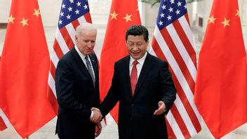 Tonen mellan Kina och västvärlden har hårdnat på sistone. USA:s president Joe Biden och Kinas Xi Jinping förväntas snart mötas för första gången med Biden som president. Bilden är från ett möte 2013, då Biden var USA:s vicepresident. Foto: Lintao Zhang/AP/TT.