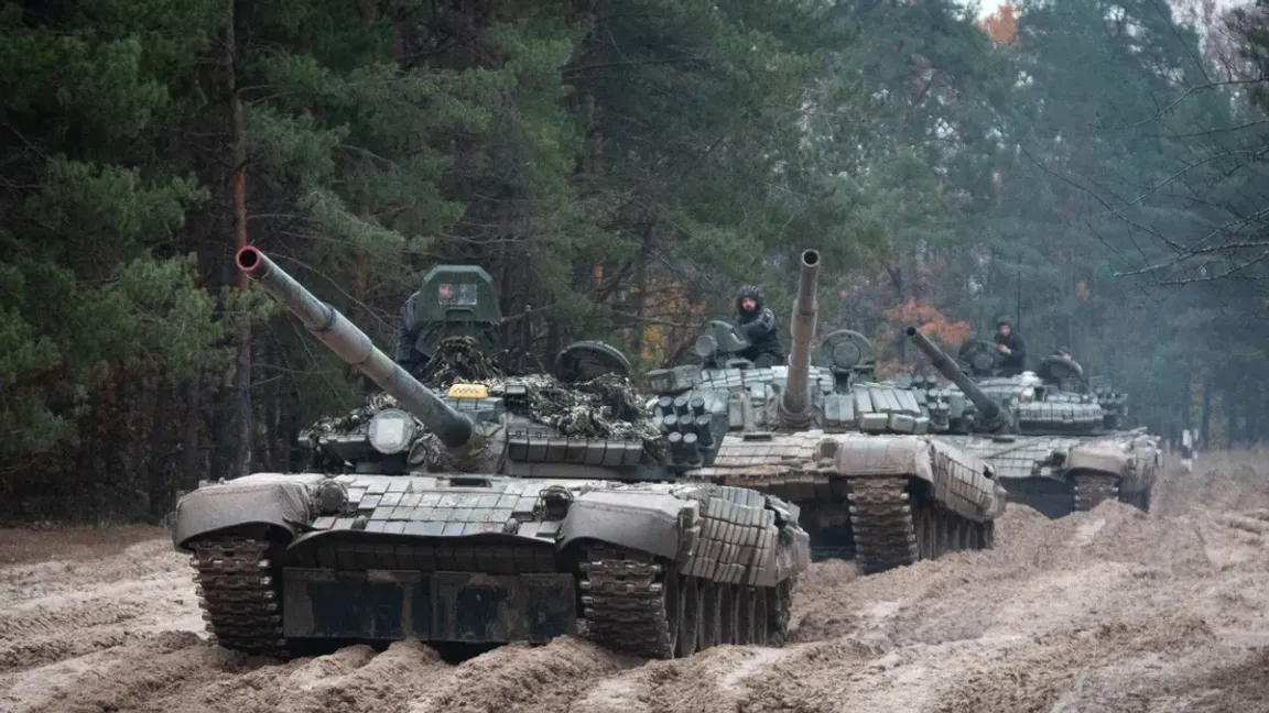  Ukrainska soldater nära Chernihiv i Ukraina. Foto: Aleksandr Shulman/AP/TT