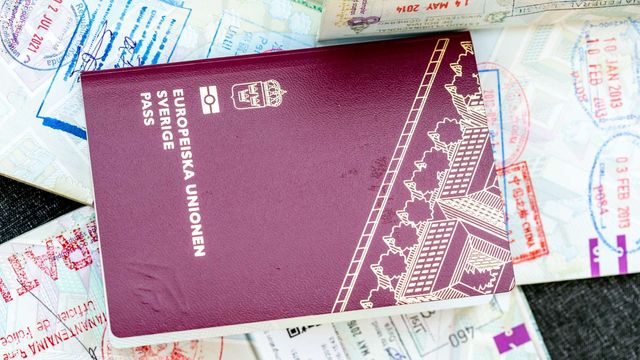 Svenskt pass. Foto: Martina Holmberg / TT