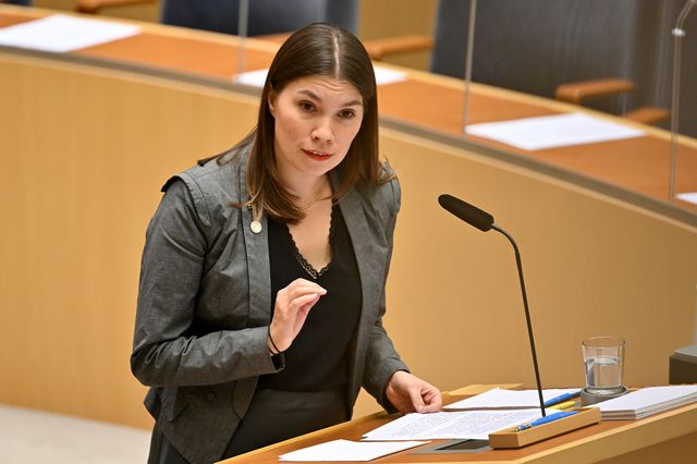MP:s migrationspolitiska talesperson Annika Hirvonen anser att regeringens beslut är i strid med grundlagen. Arkivbild. Henrik Montgomery/TT