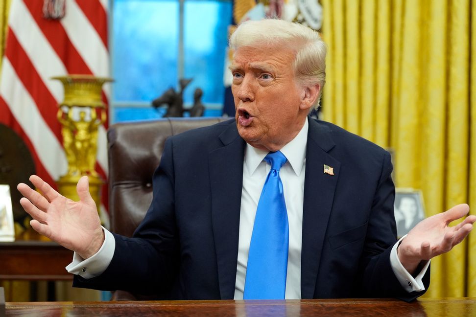 President Donald Trump svingar mot USA:s centralbank. Arkivbild. Alex Brandon/AP/TT