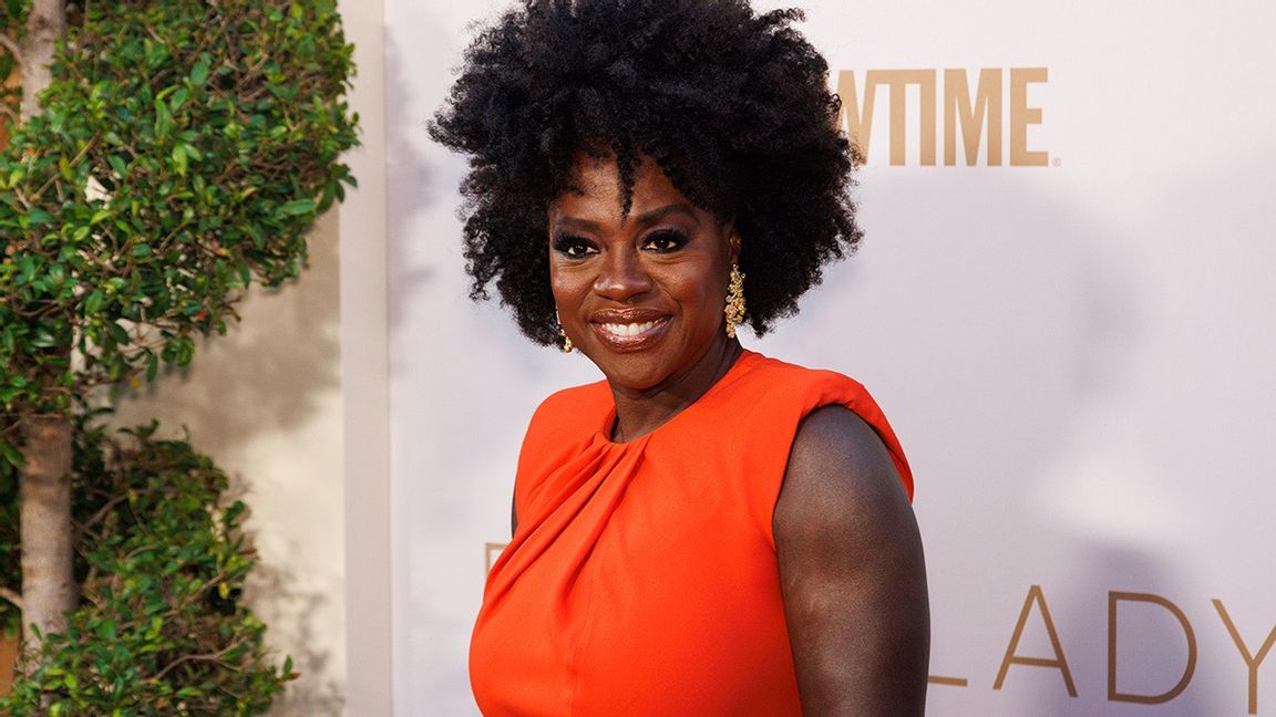 Viola Davis porträtt av Michelle Obama har kritiserats. Foto: Willy Sanjuan/AP/TT (arkivbild) 