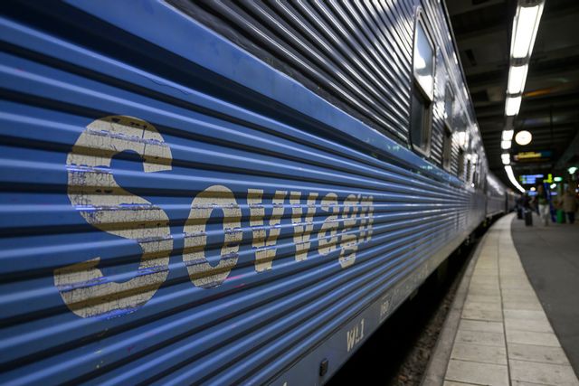 Trasiga toaletter och bristande punktlighet på nattåg mellan Stockholm och Östersund. Nu får SJ miljonvite, enligt ett beslut från Trafikverket som Expressen hänvisar till. Foto: Henrik Montgomery/TT