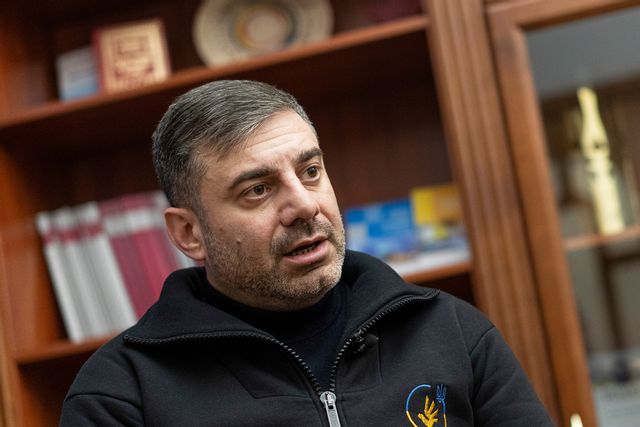 Dmytro Lubinets, Ukrainas ombudsman för mänskliga rättigheter, i Kiev i januari i fjol. Foto: Evgeniy Maloletka/AP/TT