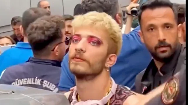 Polisen ingrep på pride i Istansbul. Foto: Skärmbild X