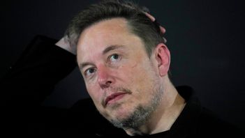 Problemen hopar sig för Tesla. Arkivbild. Foto: KIRSTY WIGGLESWORTH/AP/TT