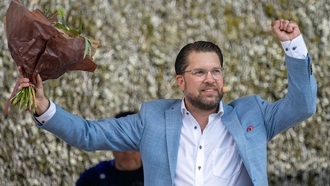 Jimmie Åkesson håller sommartal i Sölvesborg på lördagen. Bild: Johan Nilsson / TT