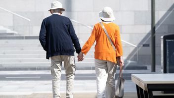 Äldre kvinna i rullstol. Foto: Mickan Mörk / TT