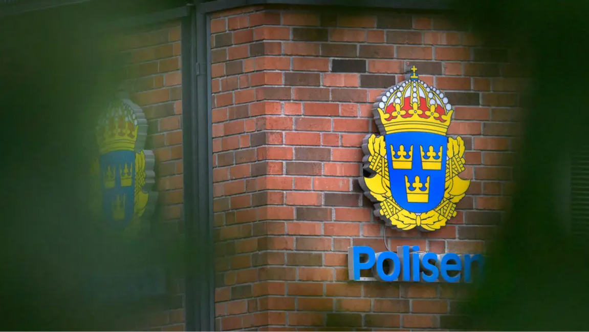 Polishuset i Solna, där den misstänkte mannen förvaras. Foto: Janerik Henriksson/TT