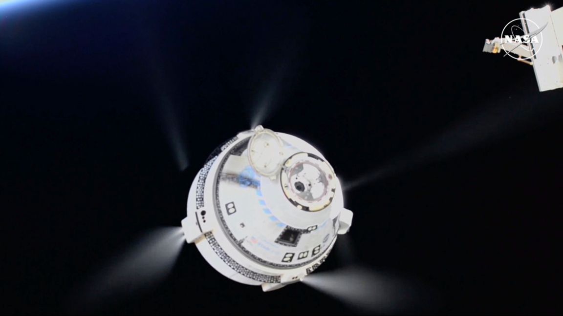 Den obemannade Starliner-farkosten lämnade ISS under fredagen. Nasa/AP/TT