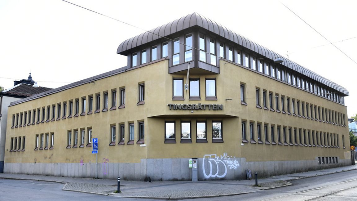 Norrköpings tingsrätt dömer en 20-årig man för tre fall av grovt vållande till annans död. Arkivbild. Henrik Montgomery/TT