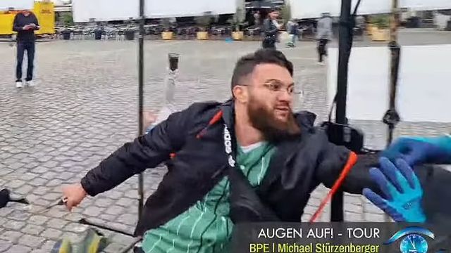 Mördaren Sulaiman Ataee är afghansk migrant som enligt grannar radikaliserats. Foto: X