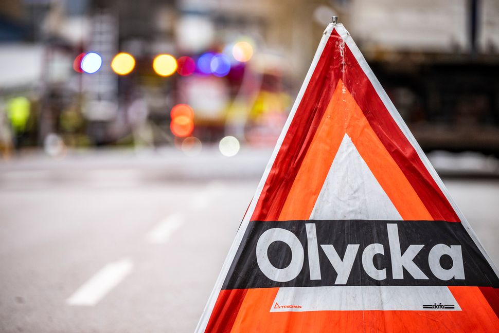 En kvinna har omkommit i en krock mellan två bilar i Storumans kommun. Arkivbild. Johan Nilsson/TT